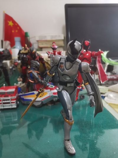 S.H.Figuarts  大甲虫王者