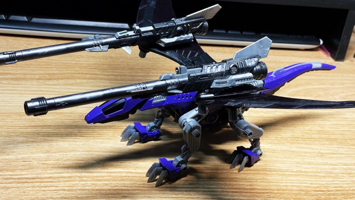 HMM系列 索斯机兽 EZ-005 REDLER GUYROS 推进炮样式