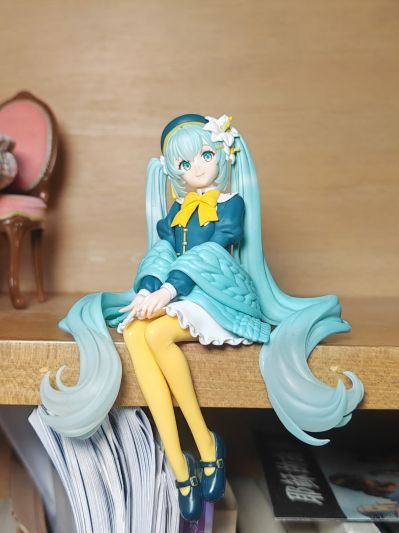 压泡面手办 VOCALOID 初音未来 樱未来 2022款式