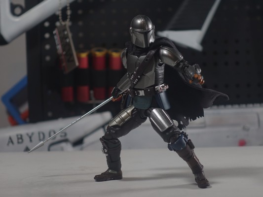 MAFEX 编号200 星球大战：曼达洛人 曼达洛人 2.0版