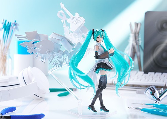 PLAMATEA 初音未来 16周年纪念款