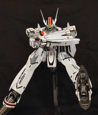 DX超合金 超时空要塞Ｆ VF-25F Messiah Valkyrie （早乙女有人机）