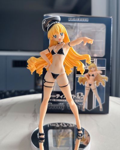 大帝国 蕾蒂娅・阿道夫 水着ver.