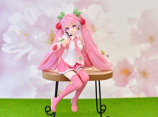 初音未来 压泡面人偶-樱花未来2024-