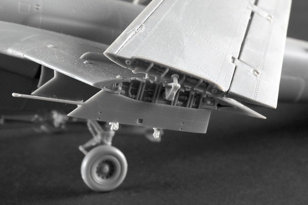 编号：01641 1/72 军用飞机系列 美国A-6E"入侵者"攻击机