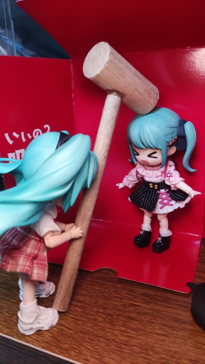 粘土人#2239 初音未来 吸血鬼