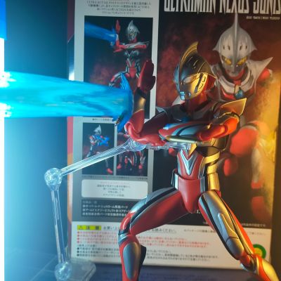 ULTRA-ACT 奈克赛斯奥特曼 成年形态