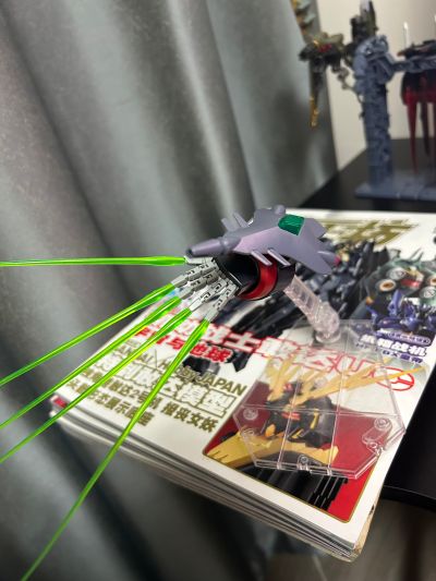 HG 1/144 毁灭高达