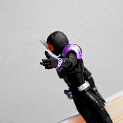 S.H.Figuarts  假面骑士王牌