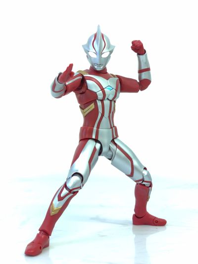 S.H.Figuarts 梦比优斯奥特曼