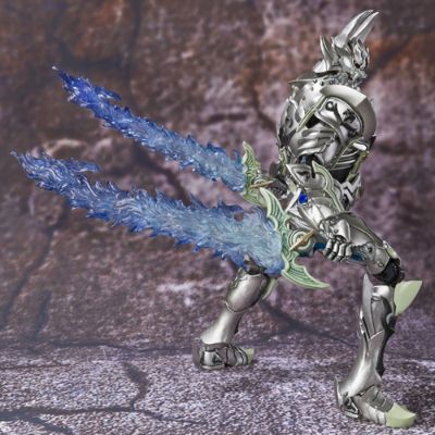 魔戒可动 牙狼 ～魔戒闪骑～ 银牙骑士 绝狼