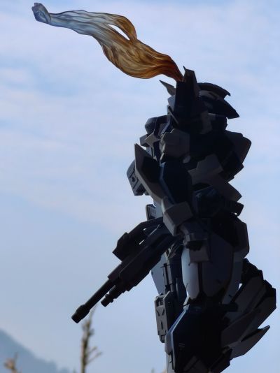 METAL BUILD 全金属狂潮  烈焰魔剑 强弩配色