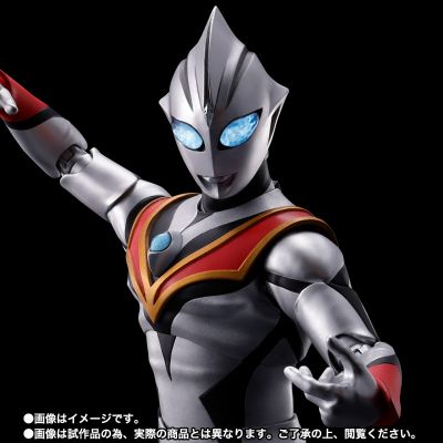 S.H.Figuarts（真骨雕制法）假迪迦/邪恶迪迦