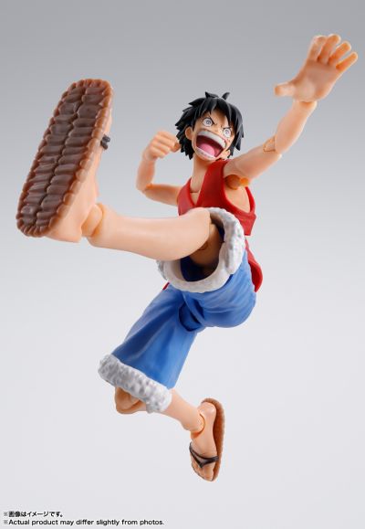 S.H.Figuarts 航海王 蒙奇·D·路飞 -冒险的黎明-