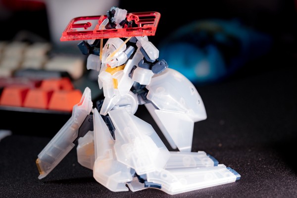 HGUC ADVANCE OF Z 提坦斯的旗下 RX-124 高达 TR-6 [伍德沃特]〔透明配色〕