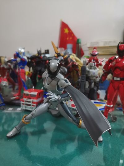 S.H.Figuarts  大甲虫王者