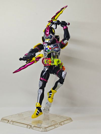 S.H.Figuarts 假面骑士：艾克赛德 假面骑士极速狂飙 摩托玩家 等级0