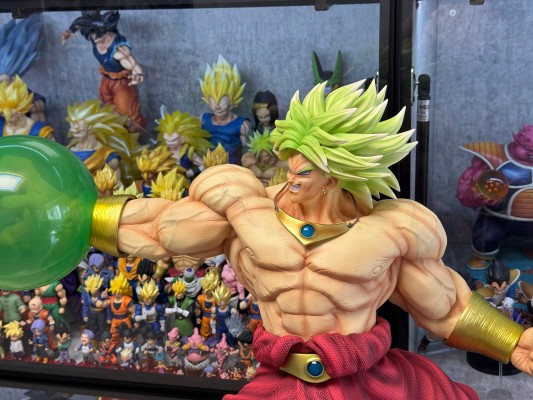 S.H.Figuarts 布罗利