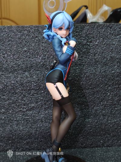 蔚蓝档案 天雨亚子