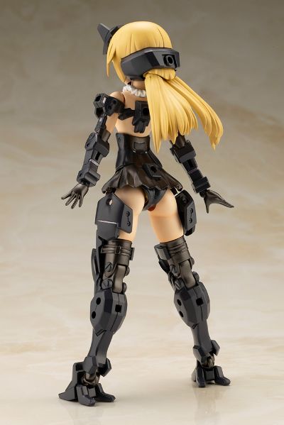 机甲少女 安姬蒂特 黑色