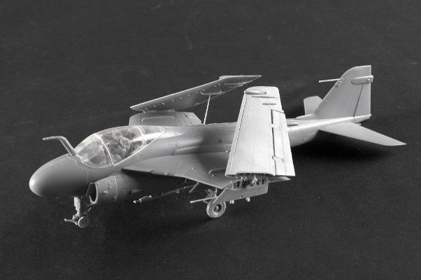 编号：01641 1/72 军用飞机系列 美国A-6E"入侵者"攻击机