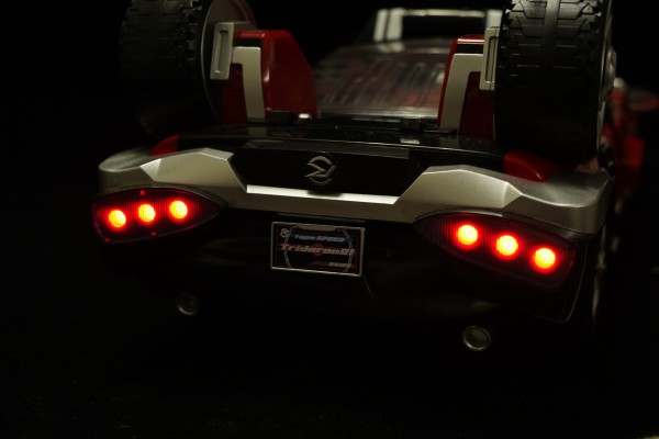 S.H.Figuarts  特莱多隆