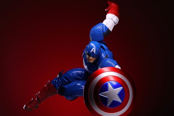 FIGURE COMPLEX  惊奇山口式 编号007 美国队长