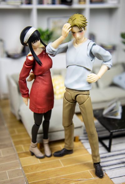 S.H.Figuarts 劳埃德·福杰 -福杰家的父亲-