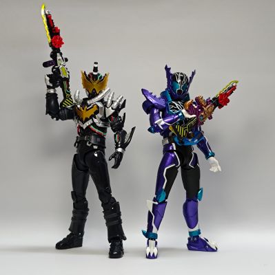 S.H.Figuarts 假面骑士：创骑 夜霸