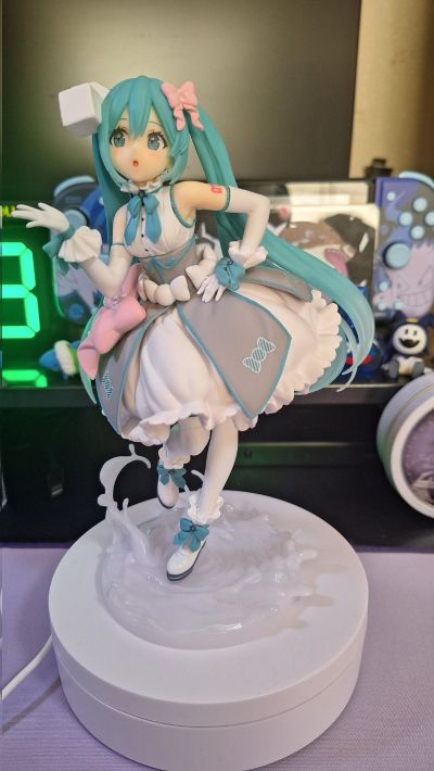 TAITO抽彩 初音未来39纪念日抽奖活动2  B奖 初音未来 方糖款
