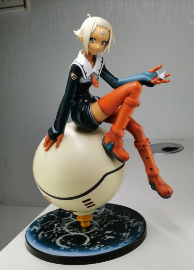 飞跃巅峰 	拉璐可