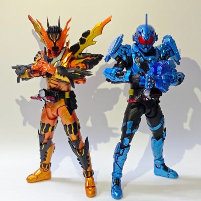 S.H.Figuarts 假面骑士创骑 假面骑士格里斯 暴雪形态