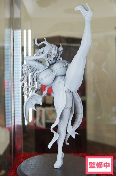 龙人少女 龙华