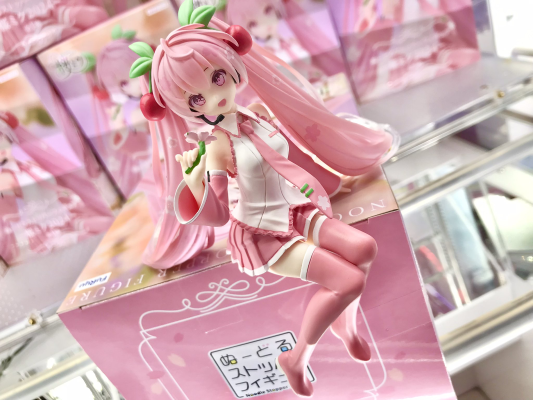 初音未来 压泡面人偶-樱花未来2024-