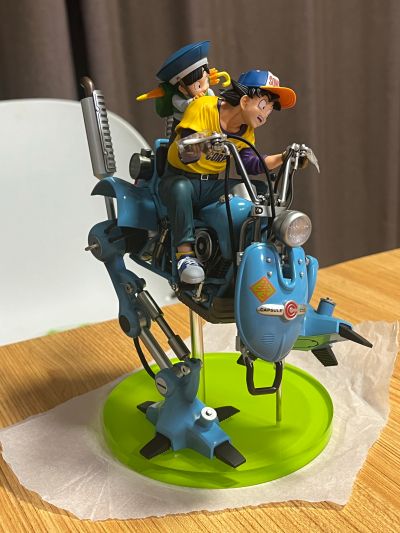 DESKTOP REAL McCOY EX 龙珠Z 孙悟空与悟饭与双足步行机器人