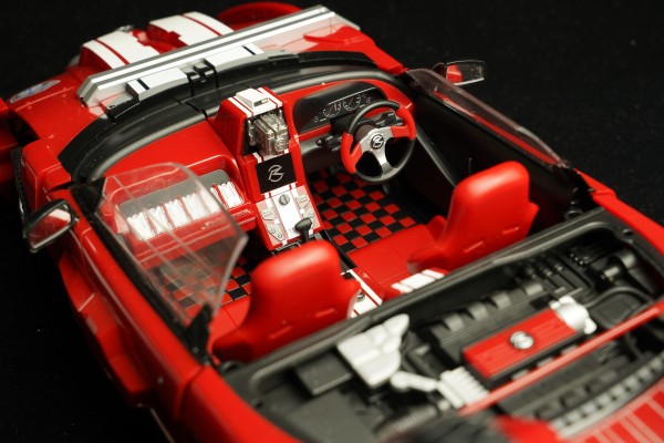 S.H.Figuarts  特莱多隆