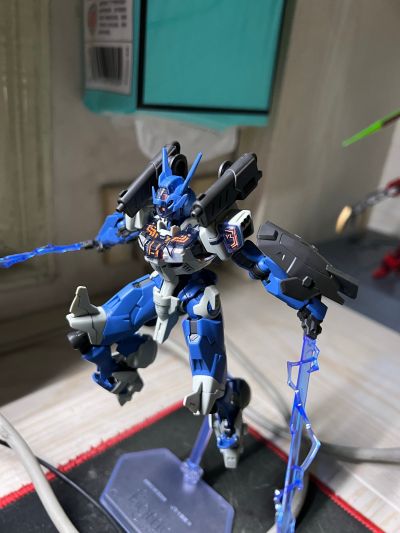 HG 1/144  亚诺克塔魔灵高达（暂译）