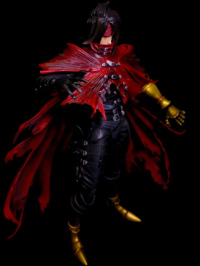 PLAY ARTS改 蝙蝠侠：阿卡姆骑士 阿卡姆骑士