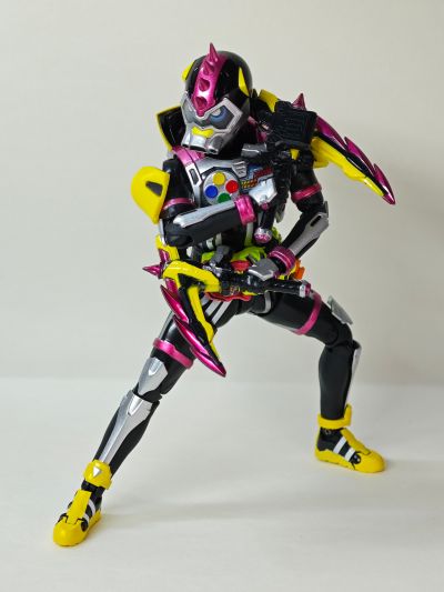S.H.Figuarts 假面骑士：艾克赛德 假面骑士极速狂飙 摩托玩家 等级0