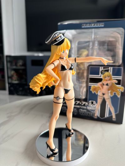 大帝国 蕾蒂娅・阿道夫 水着ver.