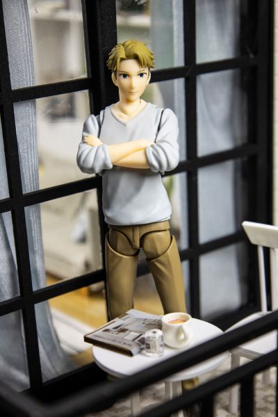 S.H.Figuarts 劳埃德·福杰 -福杰家的父亲-