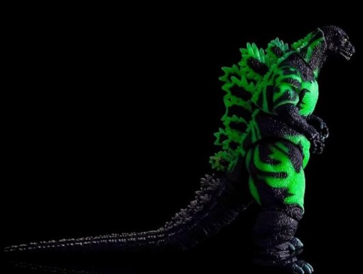 夜光哥斯拉 可动模型