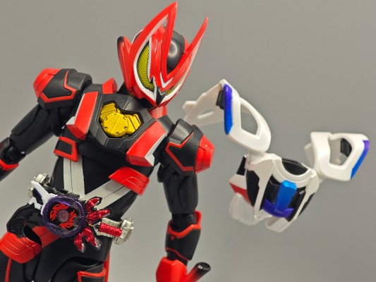 S.H.Figuarts 假面骑士极狐 激光推进器形态+推进器形态二代配件