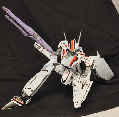 DX超合金 超时空要塞Ｆ VF-25F Messiah Valkyrie （早乙女有人机）