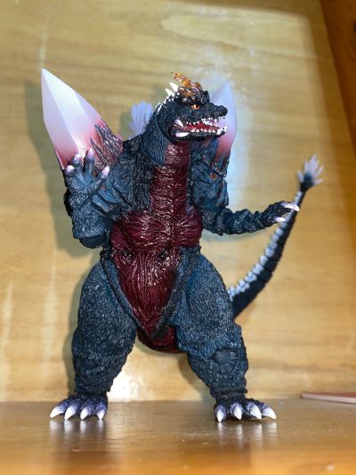 S.H.MonsterArts 哥斯拉大战太空哥斯拉 太空哥斯拉 福冈决战版