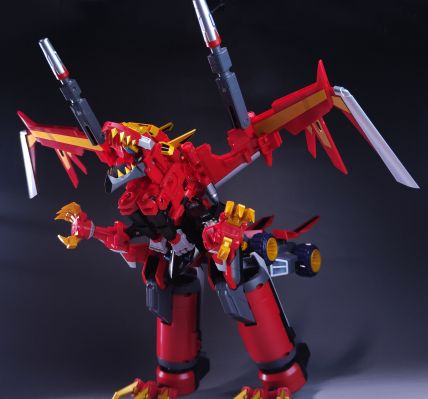 THE合体 古立特宇宙 古立特（宇宙形态）和 大煌翼炎龙（暂译）