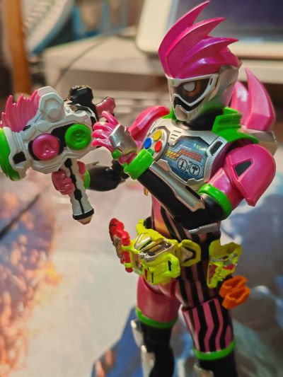 S.H.Figuarts 假面骑士艾克赛德 动作玩家 等级2 平成世代版