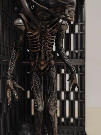 ARTFX+ 外星人 ビッグチャップ