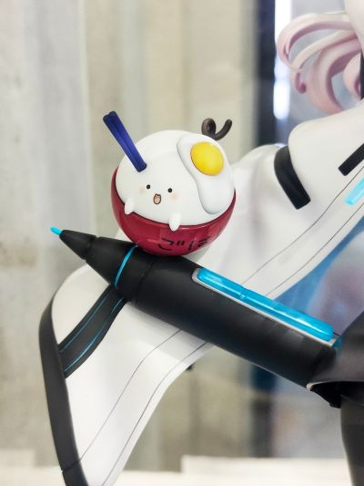 夏芽依璃 1/7比例手办