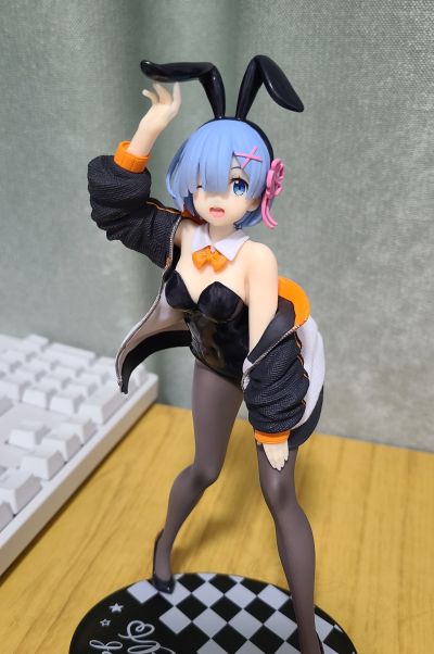 Coreful Re：从零开始的异世界生活 雷姆~外套兔女郎~